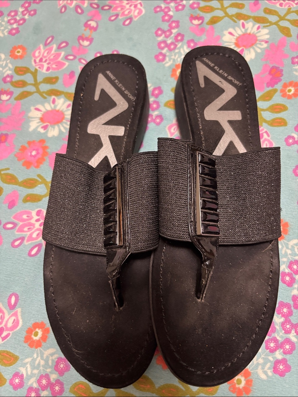 Anne Klein Sport Black Elastic Toe-Post Slide Sandals